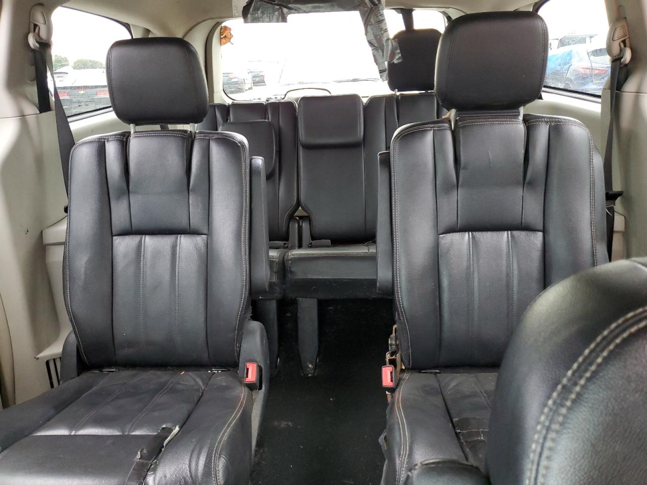 2014 Chrysler Town & Country Touring VIN: 2C4RC1BG4ER358911 Lot: 92817035