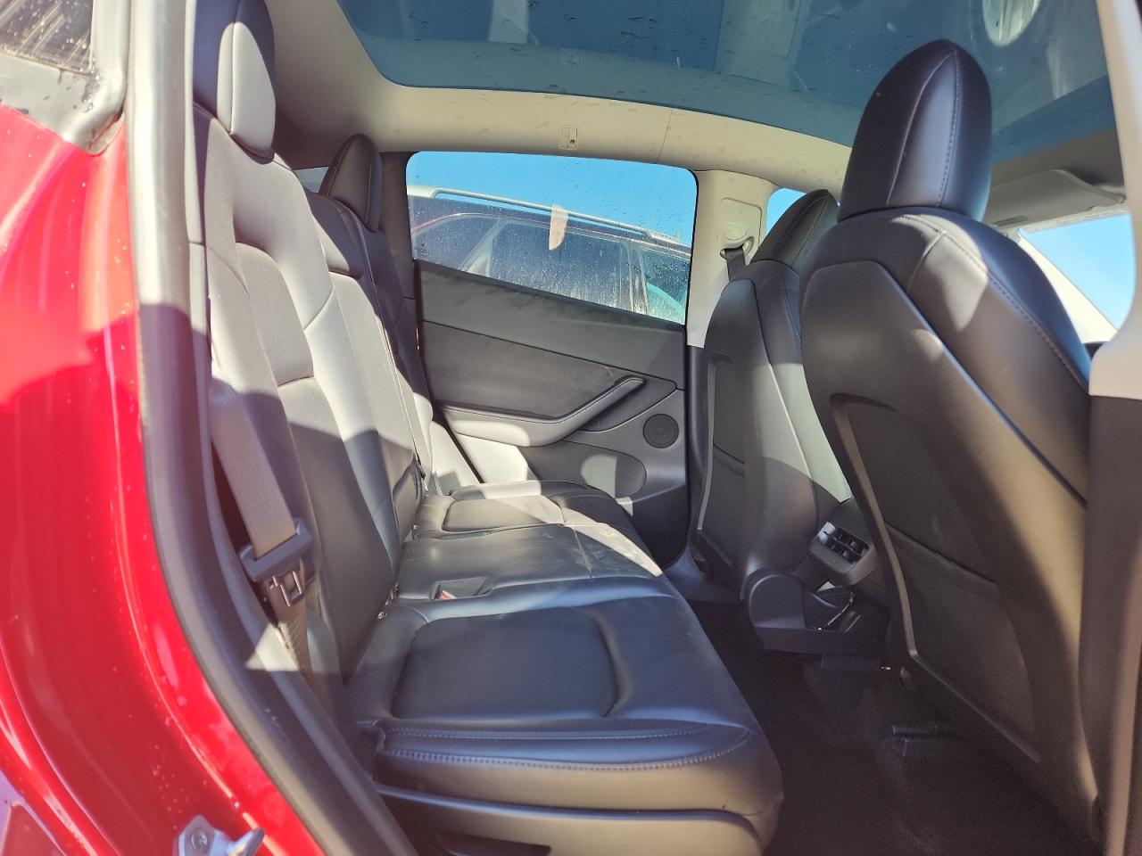 2021 Tesla Model Y VIN: 5YJYGAEEXMF306672 Lot: 91615985