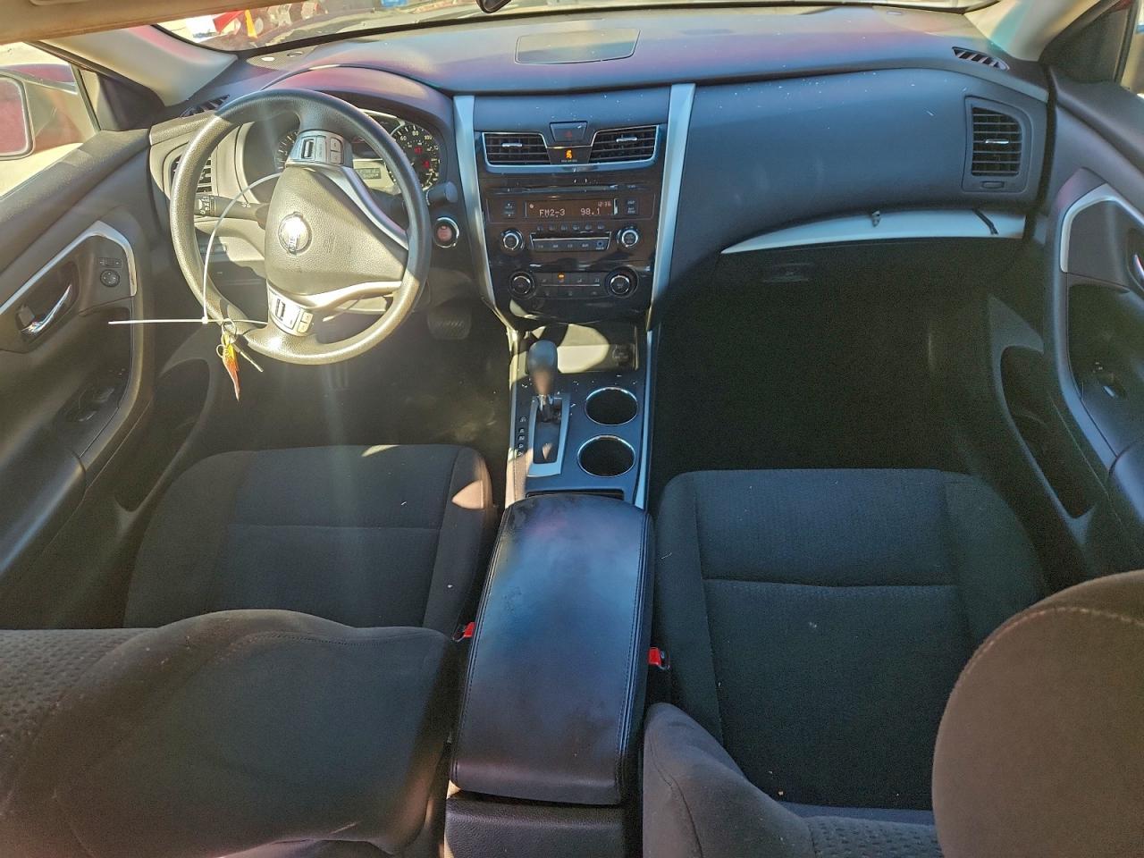 2015 Nissan Altima 2.5 VIN: 1N4AL3AP0FC250117 Lot: 94419735