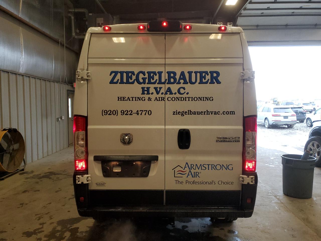 2024 Ram Promaster Delivery Van VIN: 3C6MRVHG7RE130889 Lot: 92213075