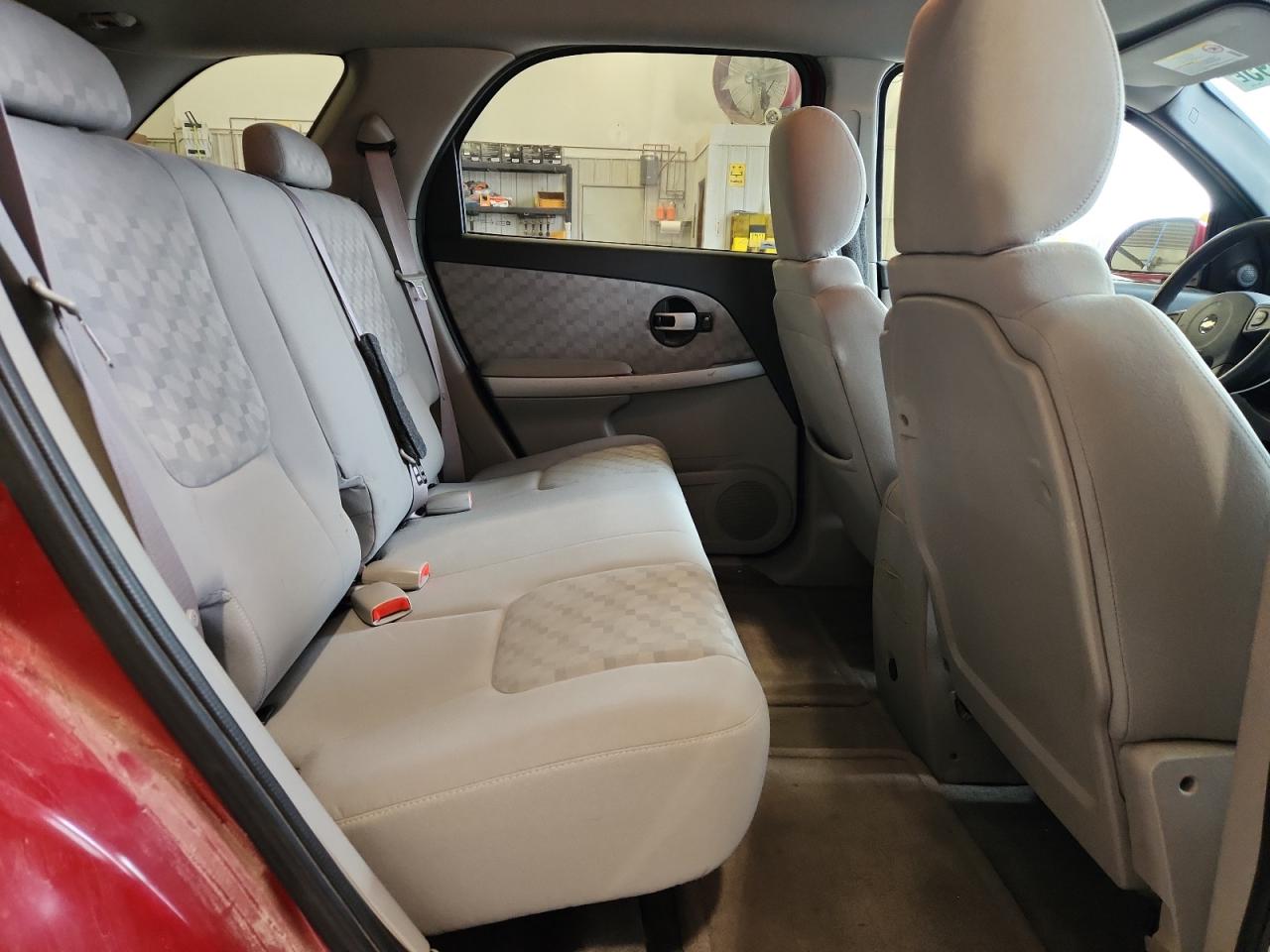 2006 Chevrolet Equinox Lt VIN: 2CNDL63F366075606 Lot: 92634595