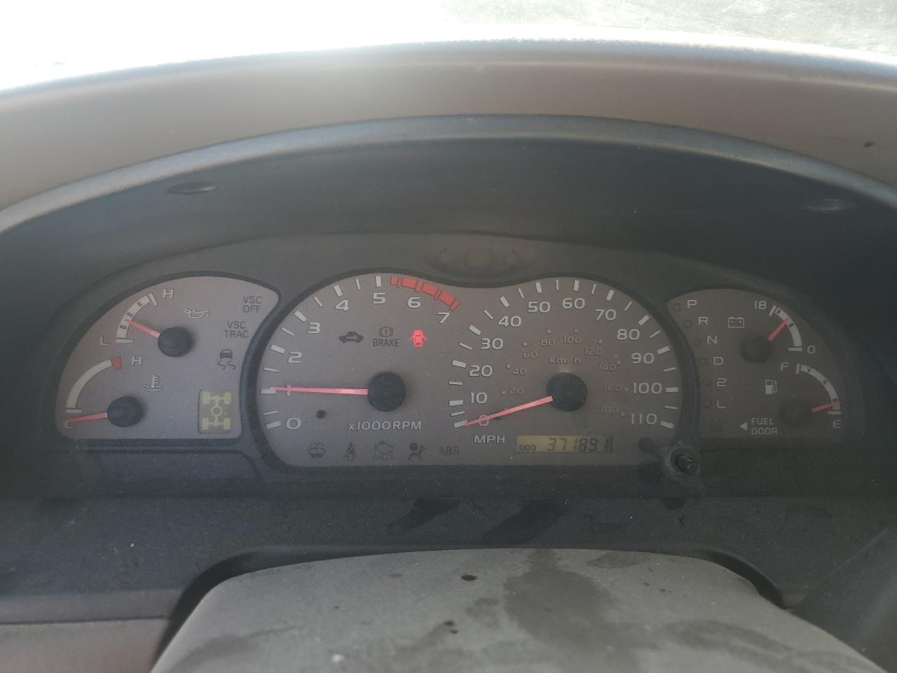 2001 Toyota Sequoia Sr5 VIN: 5TDBT44A71S017581 Lot: 91270615