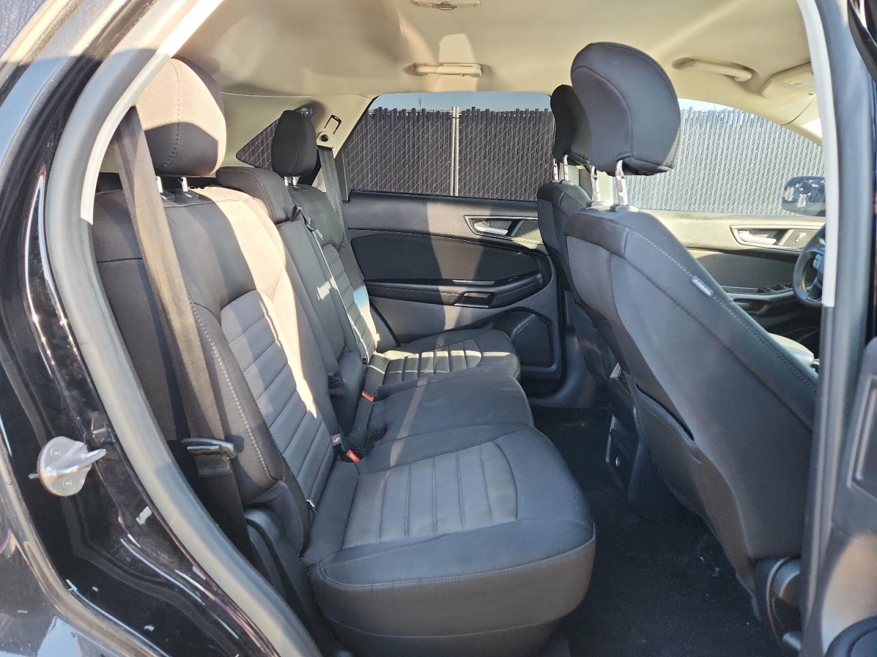 2016 Ford Edge Se VIN: 2FMPK3G99GBB43516 Lot: 92843525