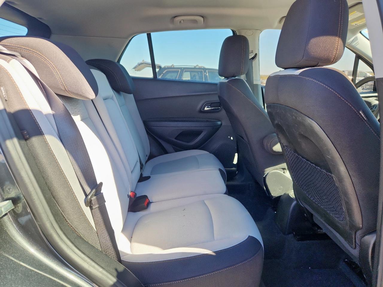 2020 Chevrolet Trax Ls VIN: 3GNCJKSB1LL150895 Lot: 90948745