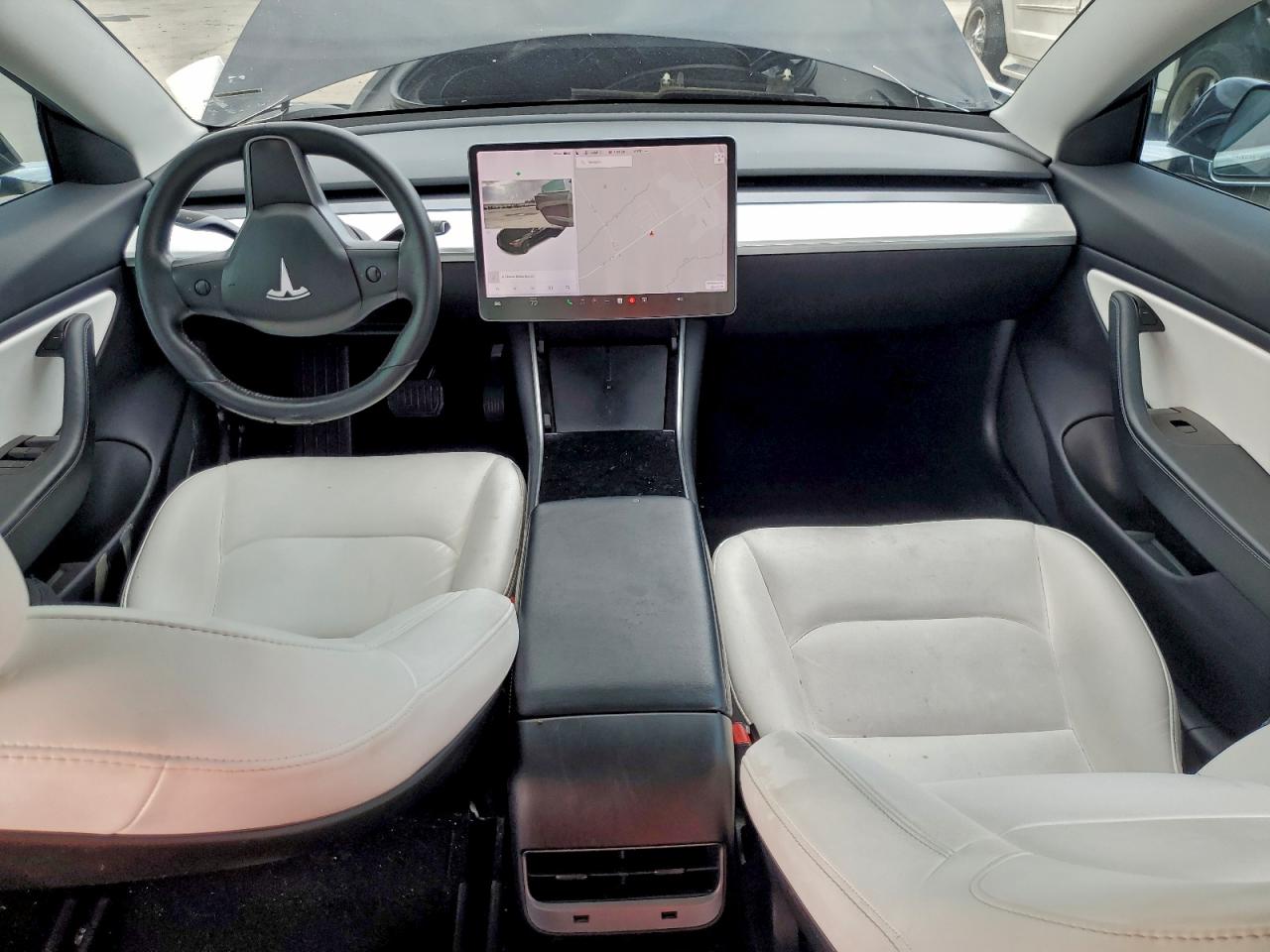 2019 Tesla Model 3 VIN: 5YJ3E1EB3KF390675 Lot: 93691445