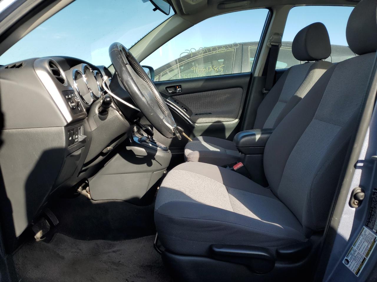 2005 Toyota Corolla Matrix Xr VIN: 2T1KR32E55C373167 Lot: 92307895