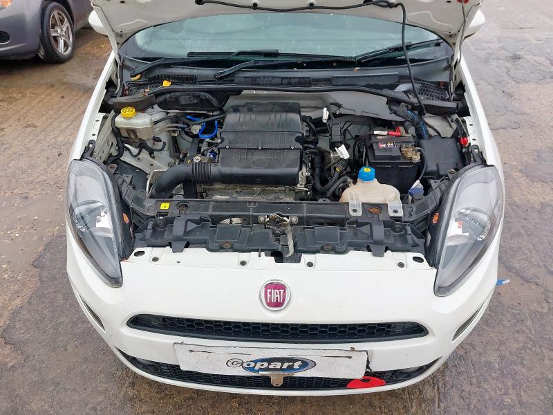 2014 FIAT PUNTO 1.2 EASY 5DR