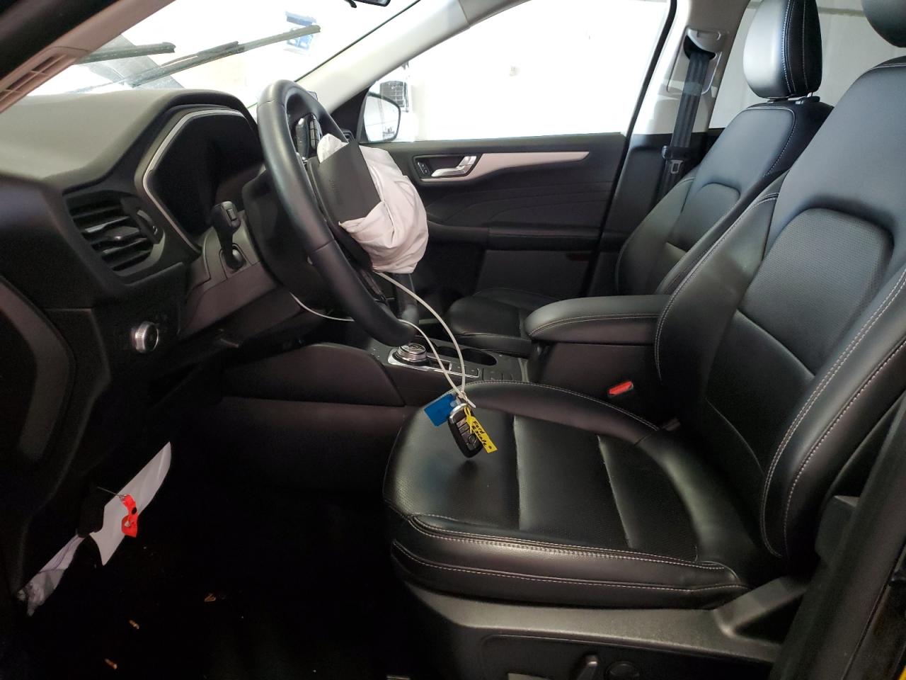 2021 Ford Escape Sel VIN: 1FMCU9H63MUB17046 Lot: 92873295