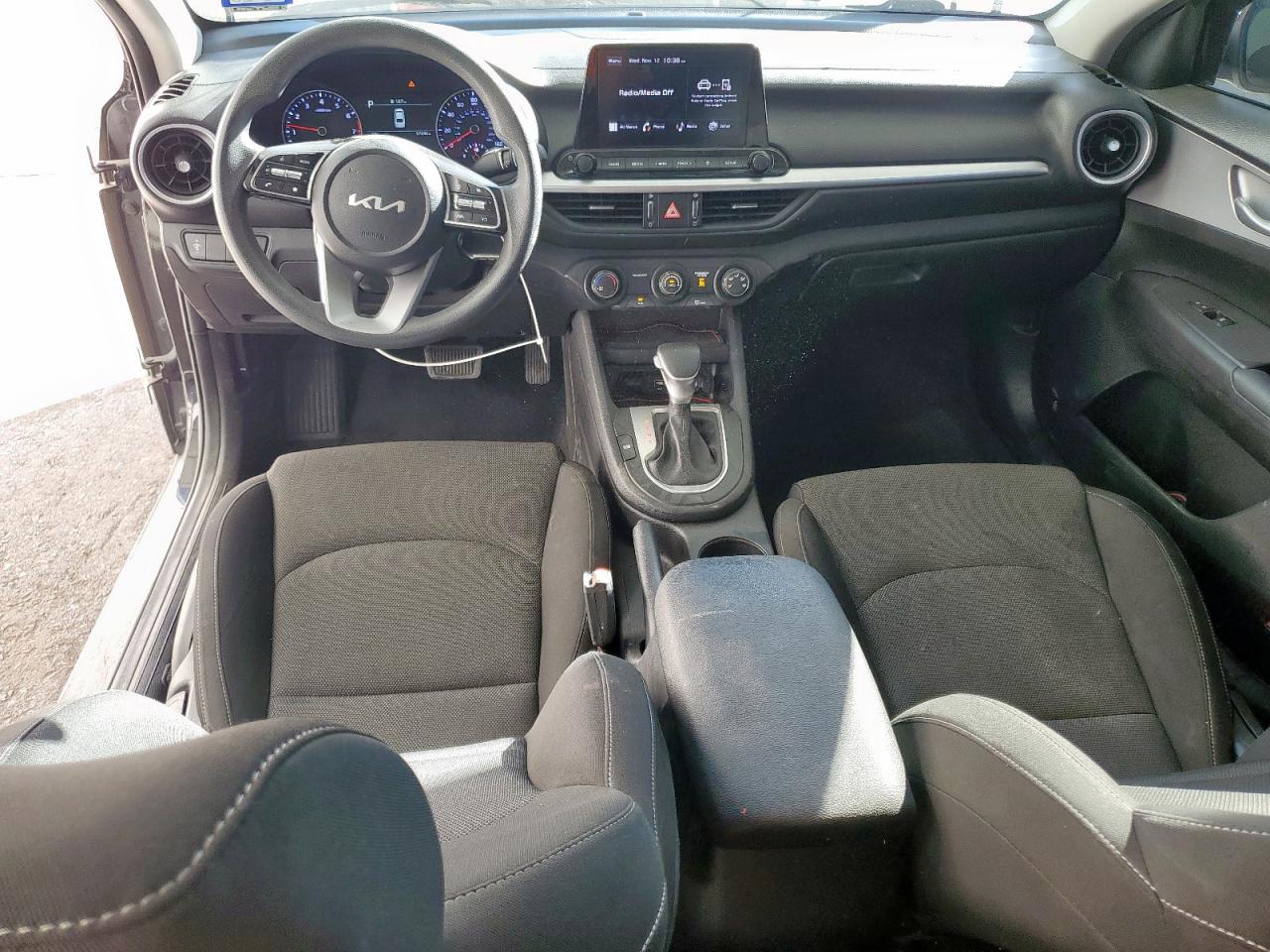 2023 Kia Forte Lx VIN: 3KPF24AD5PE633107 Lot: 92131075