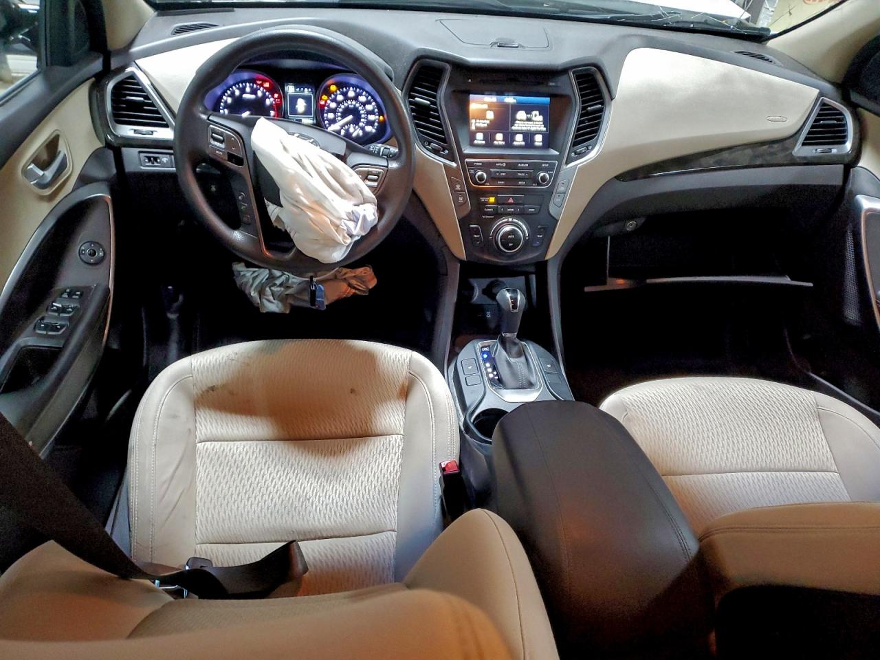 2018 Hyundai Santa Fe Sport VIN: 5XYZUDLB7JG543020 Lot: 93628565