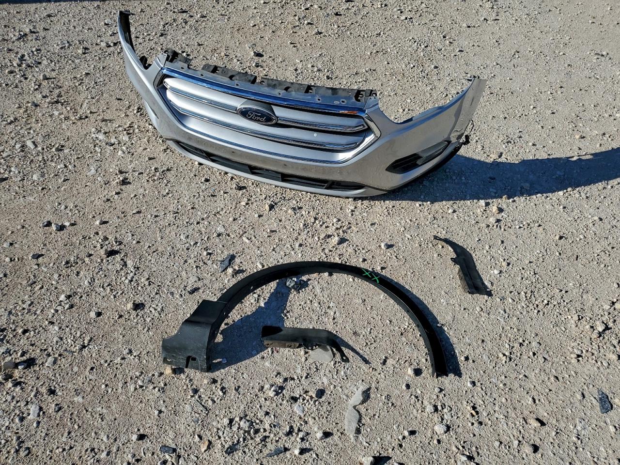 2017 Ford Escape Titanium VIN: 1FMCU0JD8HUC38343 Lot: 94287345