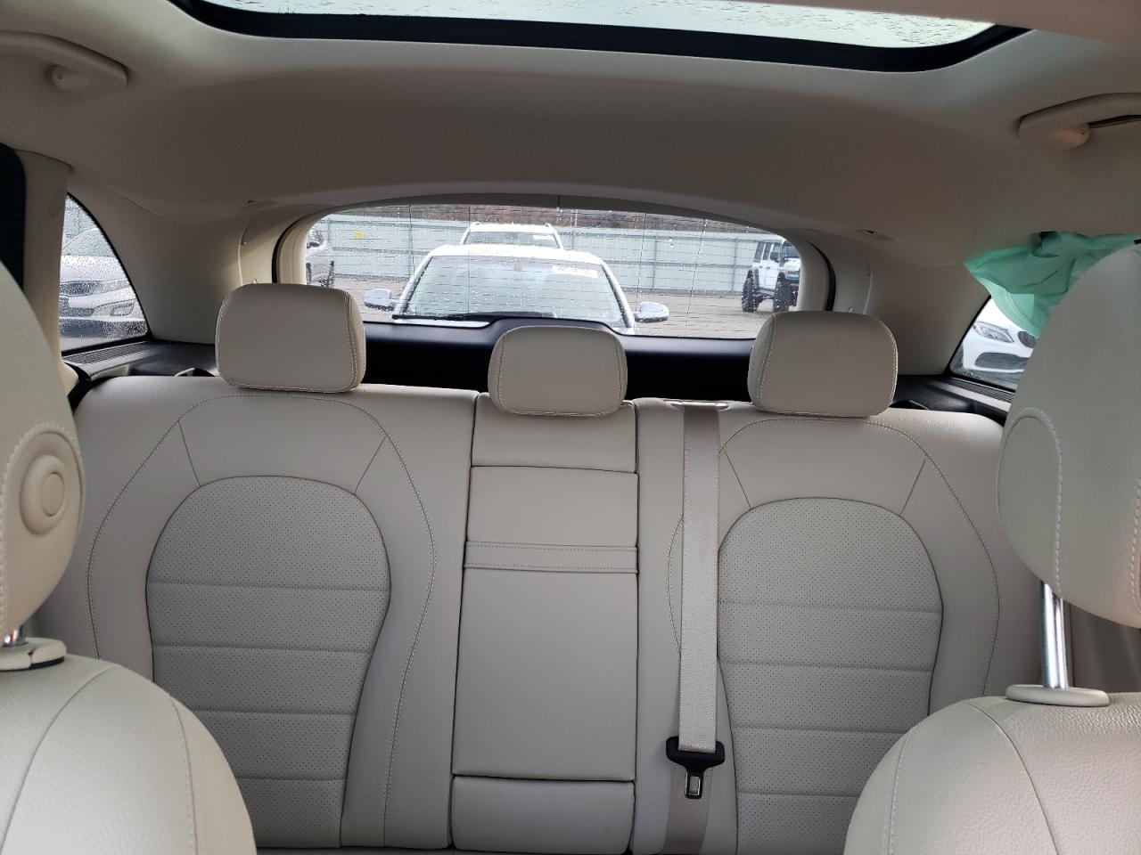 Фото: WDC0G4KB2KV174914