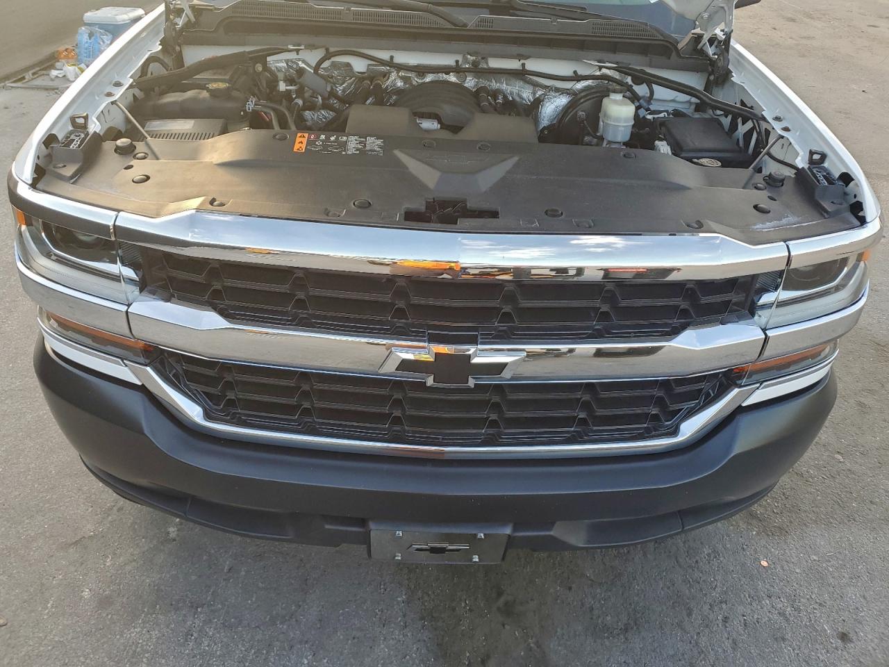 2018 Chevrolet Silverado C1500 VIN: 1GCRCNEHXJZ259375 Lot: 94297695