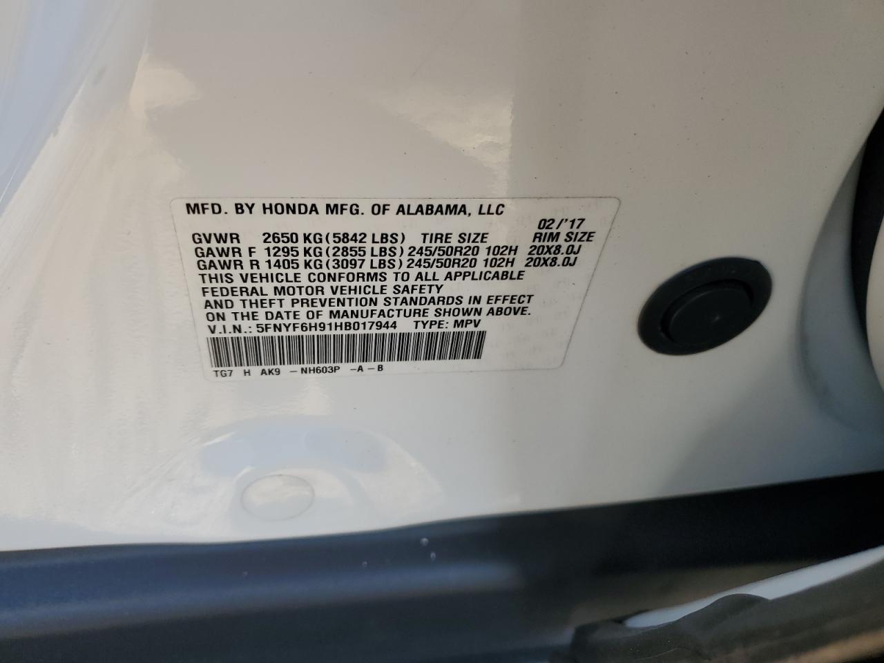 2017 Honda Pilot Touring VIN: 5FNYF6H91HB017944 Lot: 92461055