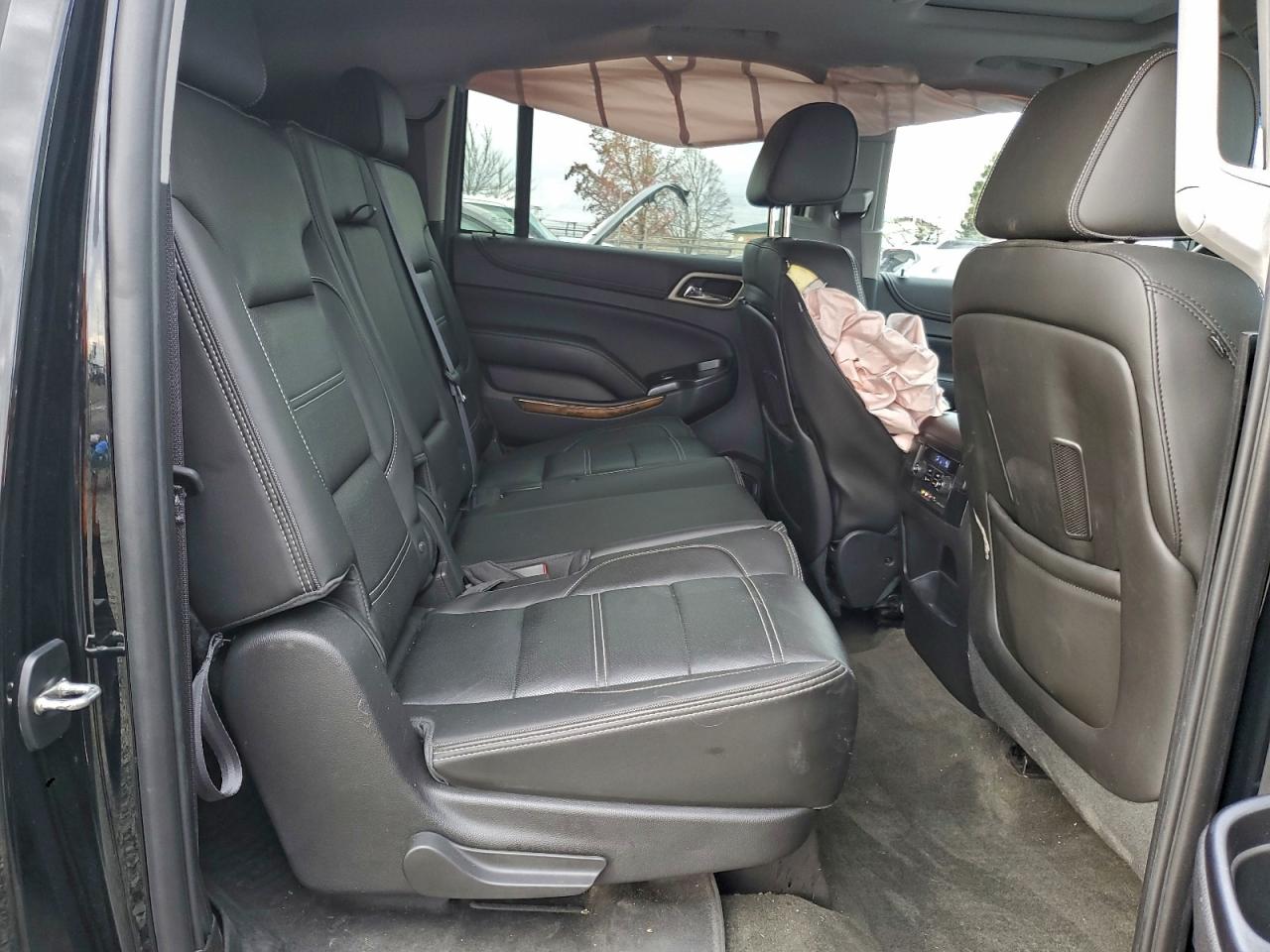 2015 GMC Yukon Xl Denali VIN: 1GKS2JKJ9FR169604 Lot: 93931765