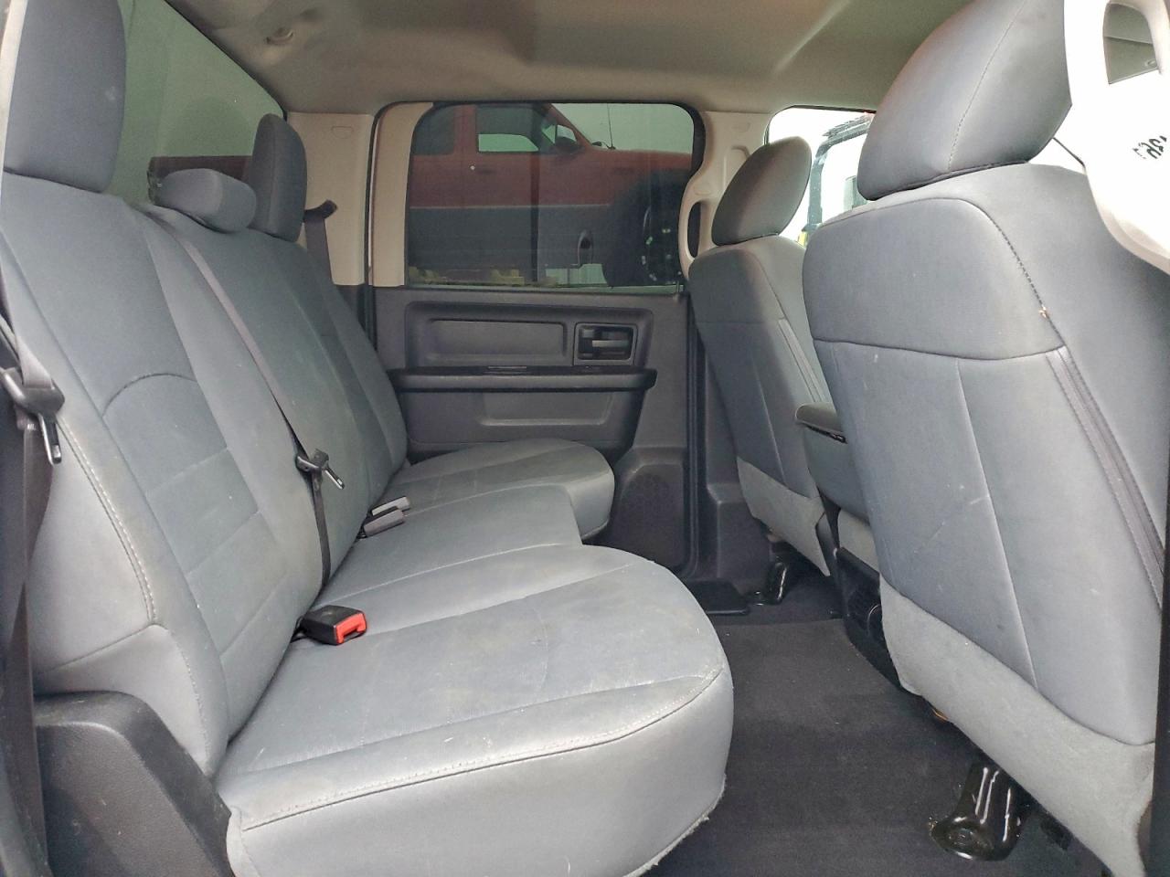 2017 Ram 1500 St VIN: 3C6RR6KT9HG672015 Lot: 94784185