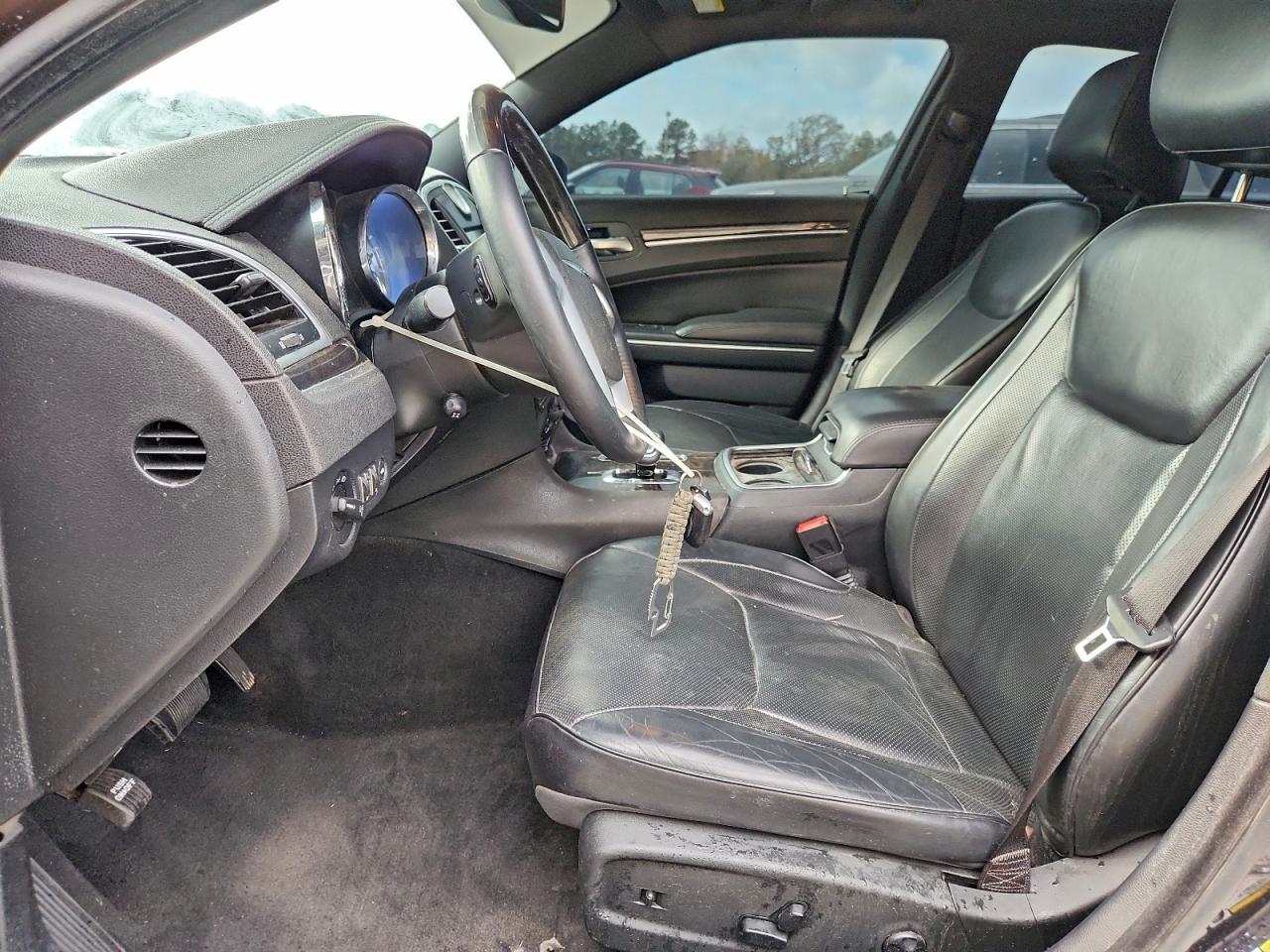 2014 Chrysler 300C VIN: 2C3CCAEG1EH190057 Lot: 93444635