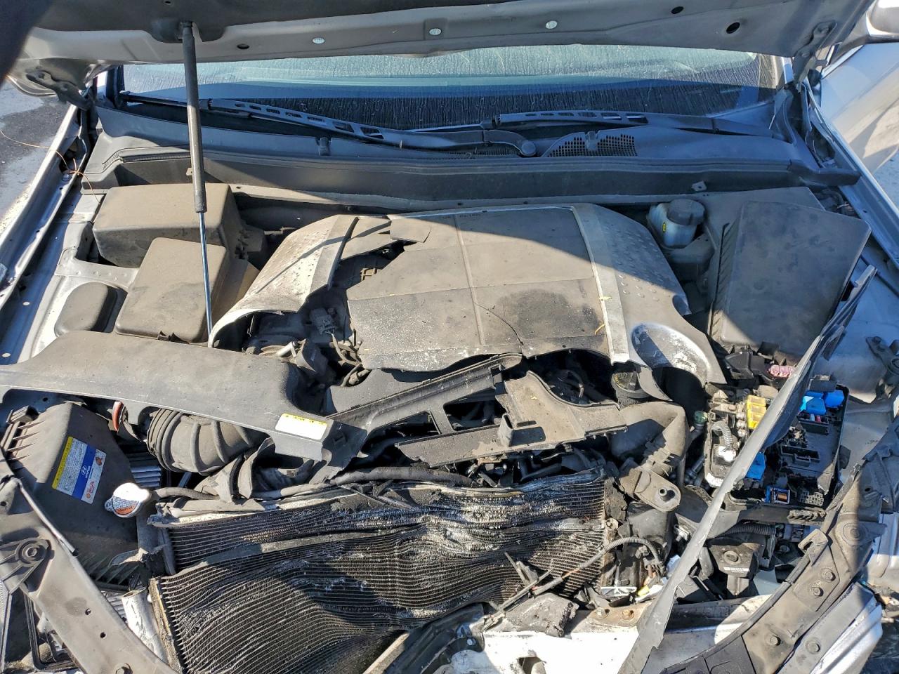 2011 Hyundai Genesis 3.8L VIN: KMHGC4DE9BU136587 Lot: 93922665