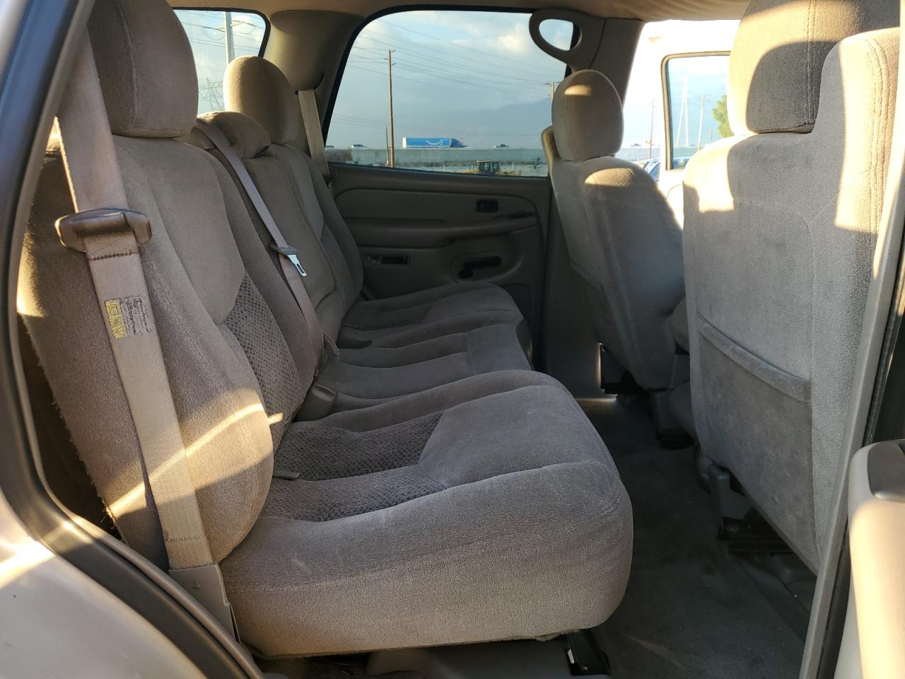 2004 Chevrolet Tahoe C1500 VIN: 1GNEC13T74R287743 Lot: 92756755