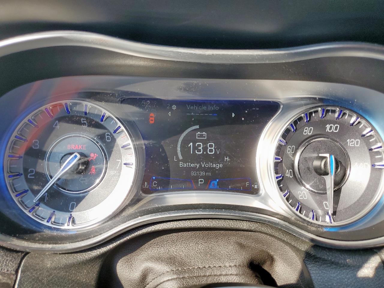 2018 Chrysler 300 Touring VIN: 2C3CCAAG1JH340877 Lot: 93428935