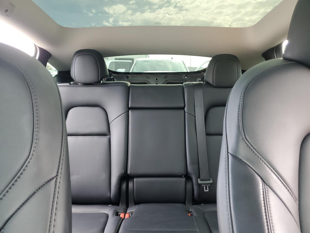 2023 Tesla Model Y VIN: 7SAYGAEE3PF712185 Lot: 91290195