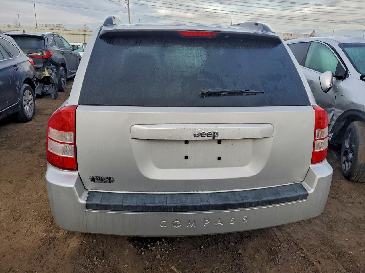 2008 Jeep Compass Sport VIN: 1J8FT47W08D776032 Lot: 94133415