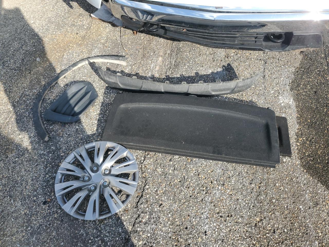 2017 Chevrolet Trax Ls VIN: KL7CJKSB0HB173258 Lot: 92630905