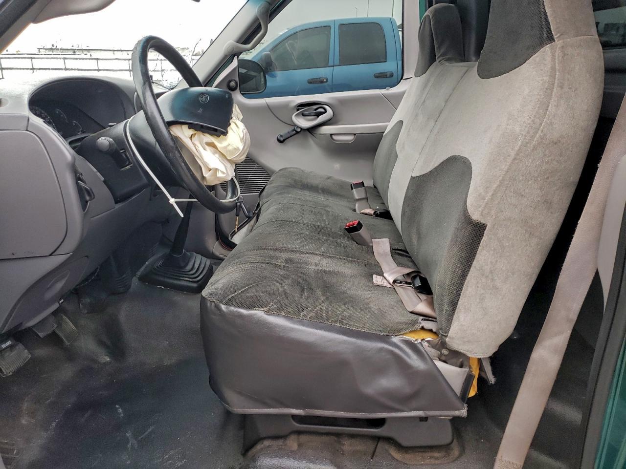 2000 Ford F150 VIN: 1FTZF1729YKA98660 Lot: 92765445