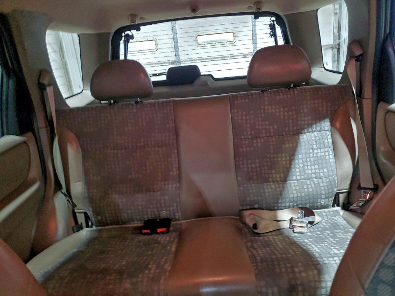 2001 Ford Escape Xls VIN: 1FMYU02101KA46605 Lot: 94097625