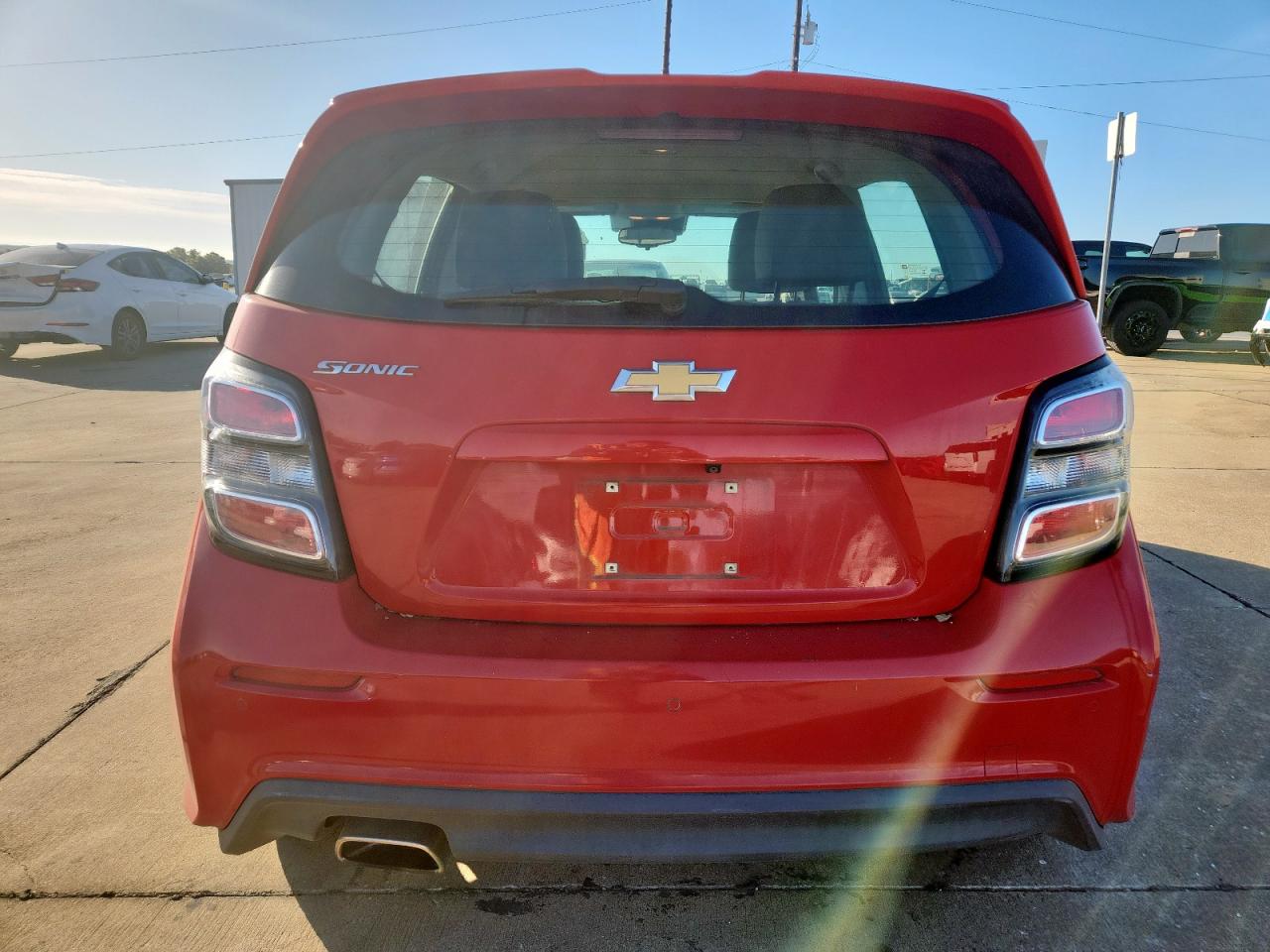 2020 Chevrolet Sonic VIN: 1G1JG6SB0L4125524 Lot: 92535465