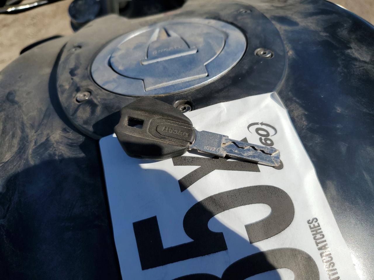 2013 Ducati Monster 696 VIN: ZDM1RADN9DB068012 Lot: 91671085