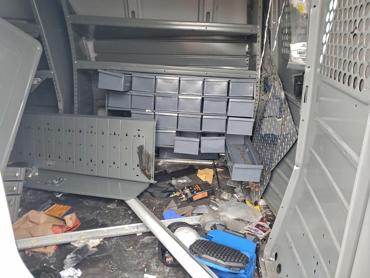 2020 Chevrolet Express G2500 VIN: 1GCWGAFG3L1275974 Lot: 94451235