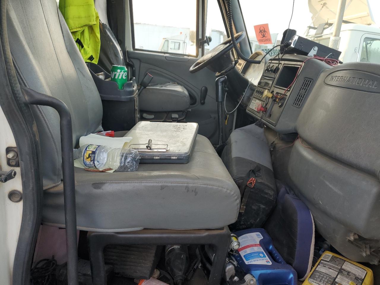 2005 International Worksr7500 - Dump Truck VIN: 1HTWPAZT85J005654 Lot: 92083255