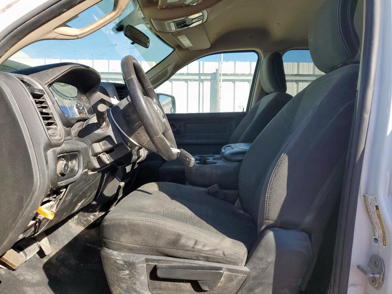 2020 Ram 2500 Tradesman VIN: 3C6UR5HJ9LG135664 Lot: 92075665