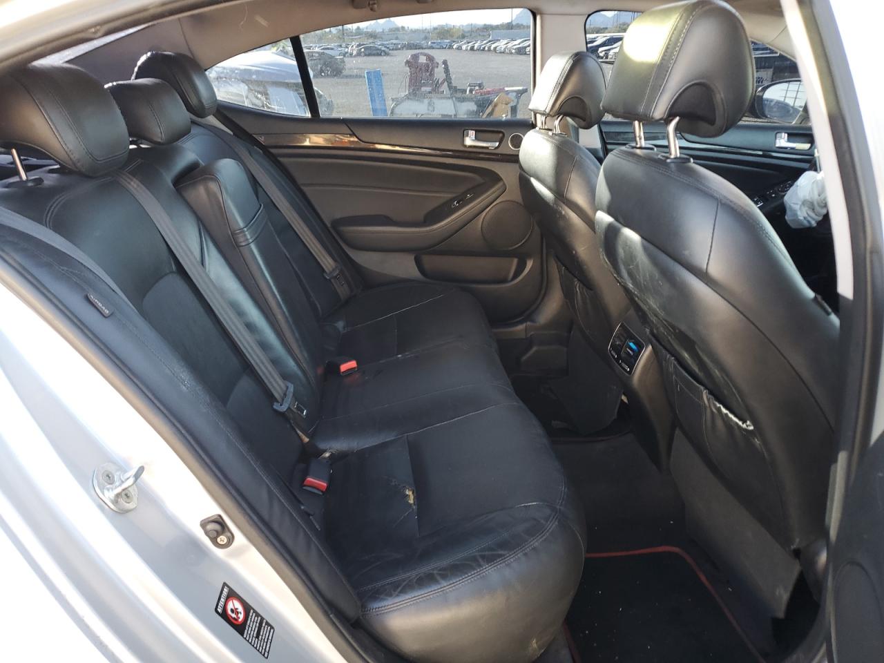 2016 Kia Cadenza Luxury VIN: KNALN4D77G5198857 Lot: 90612525