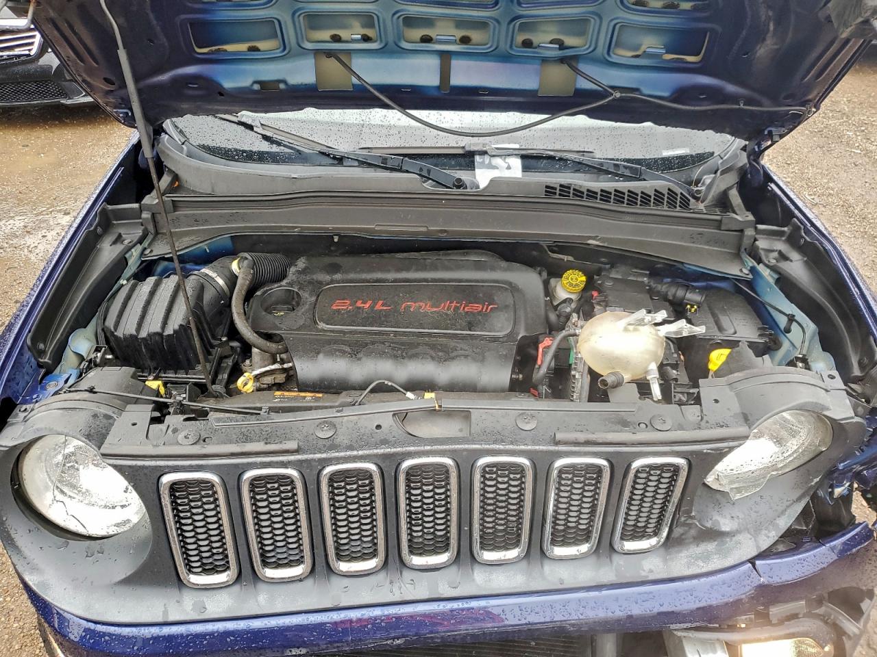 2017 Jeep Renegade Latitude VIN: ZACCJBBBXHPE81837 Lot: 94488705