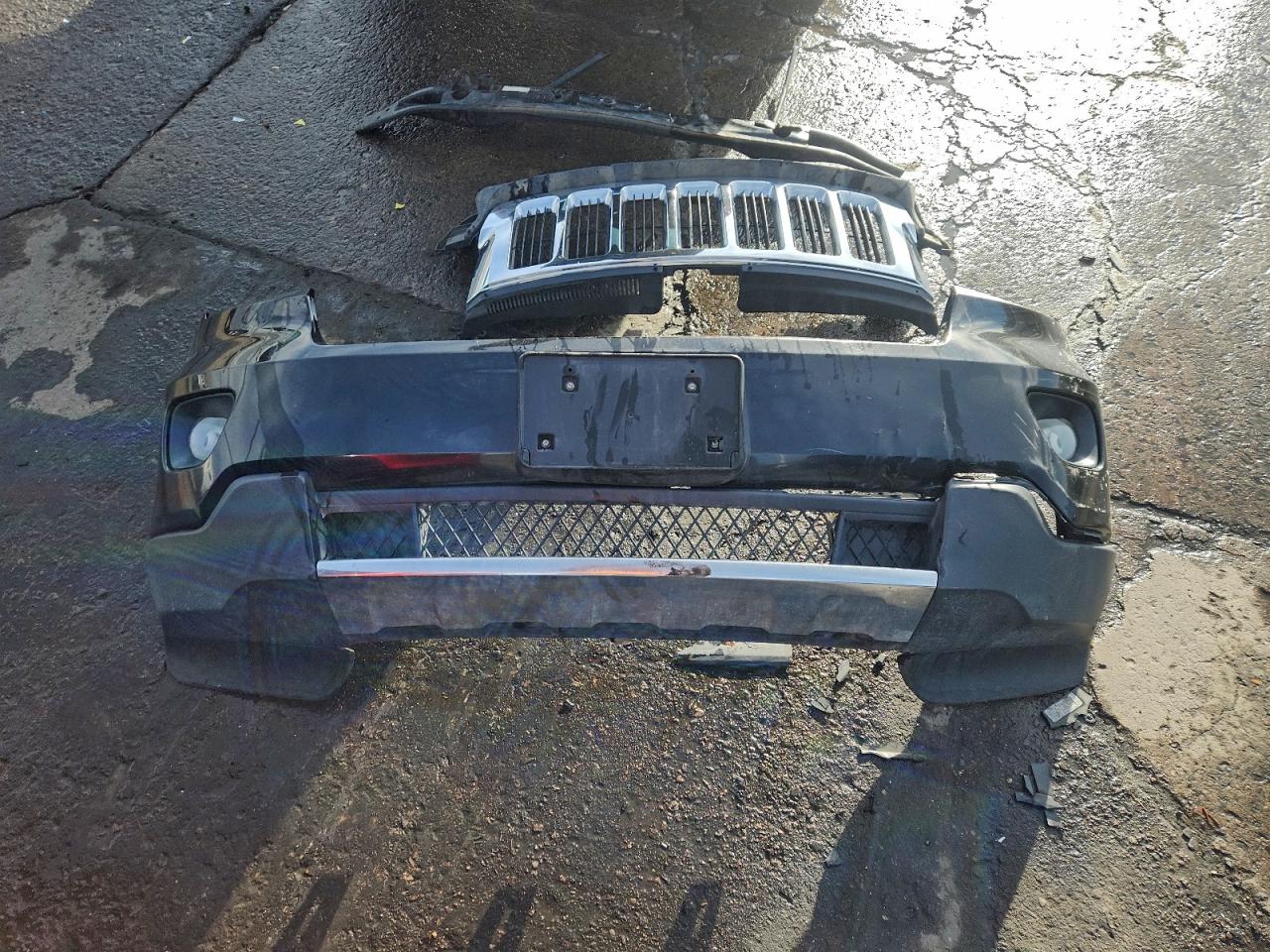 2012 Jeep Grand Cherokee Limited VIN: 1C4RJFBG4CC297634 Lot: 94769675