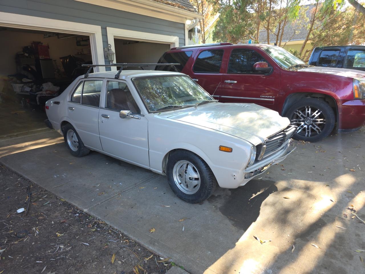1977 Toyota Corolla 4D grey  Other TE31235295 photo #1