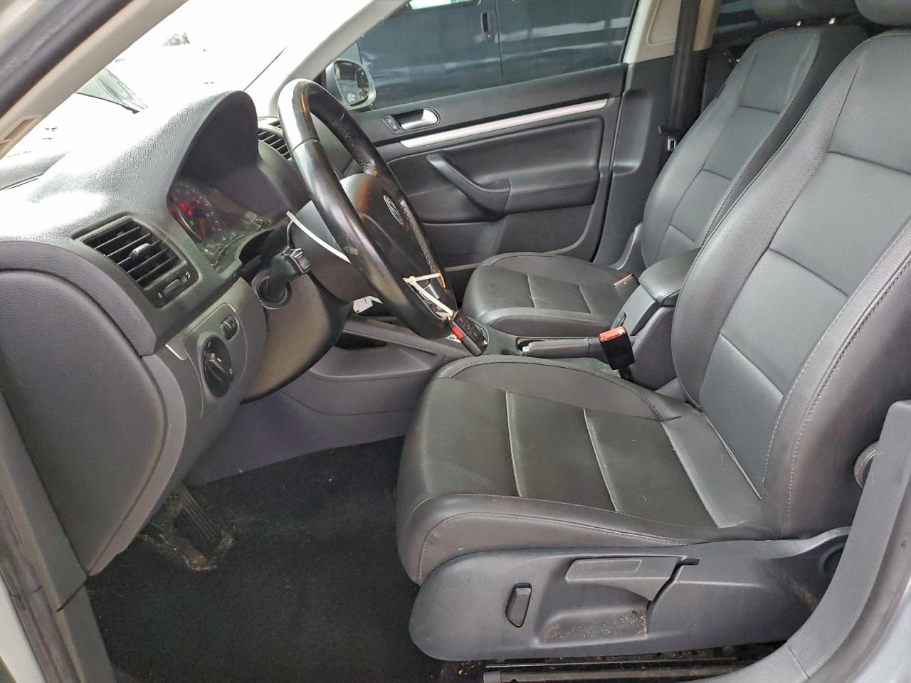 2008 Volkswagen Jetta Se VIN: 3VWRM71K28M003847 Lot: 94114075