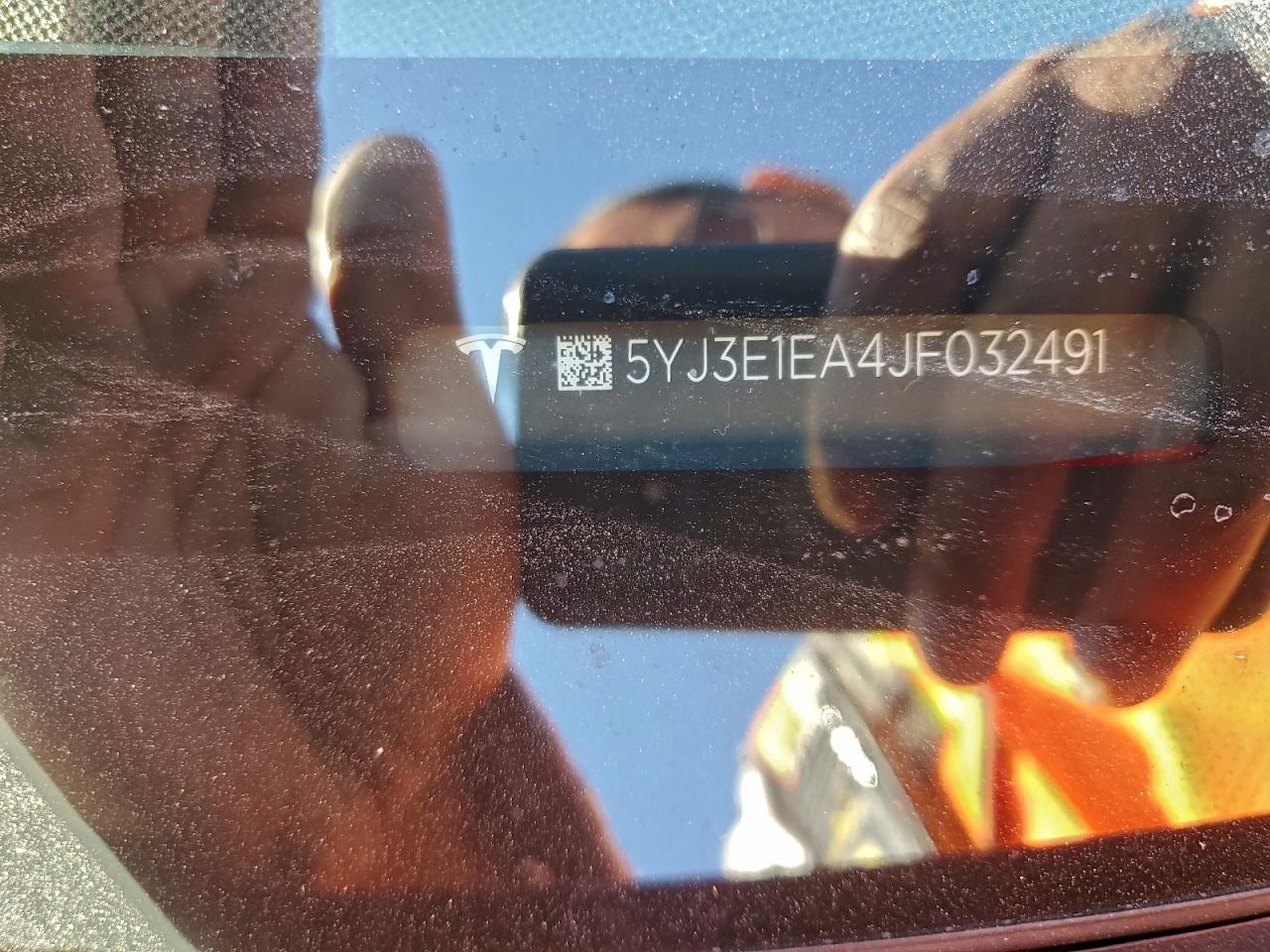 2018 Tesla Model 3 VIN: 5YJ3E1EA4JF032491 Lot: 94526555