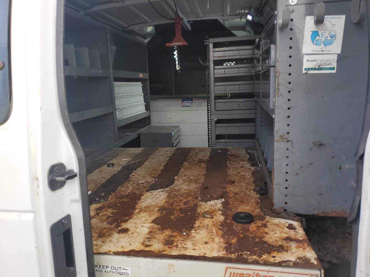 2007 Ford E350 Utility / Service Van VIN: 1FTSE34L17DA82565 Lot: 90423115