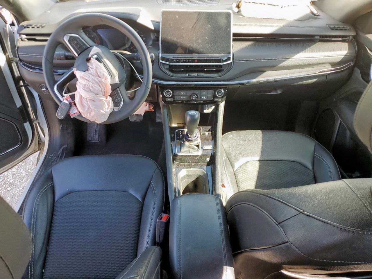 2024 Jeep Compass Latitude VIN: 3C4NJDBN9RT167718 Lot: 92476375