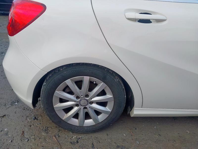 2015 MERCEDES-BENZ A CLASS A180 CDI ECO SE 5DR