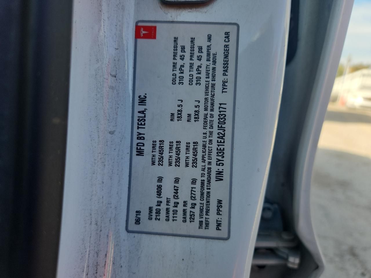 2018 Tesla Model 3 VIN: 5YJ3E1EA2JF033171 Lot: 90753325