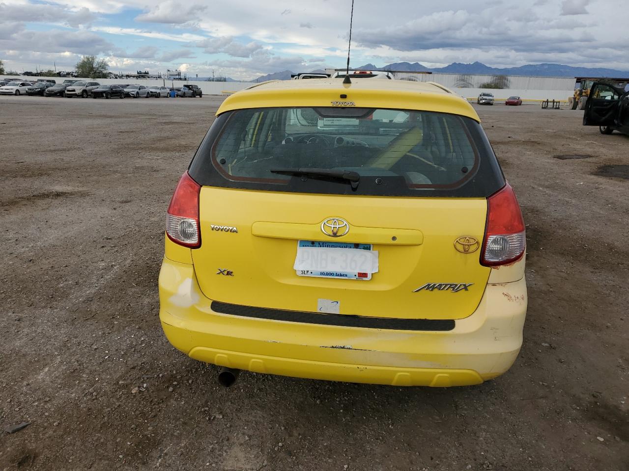 2004 Toyota Corolla Matrix Xr VIN: 2T1KR32E24C214105 Lot: 93481065