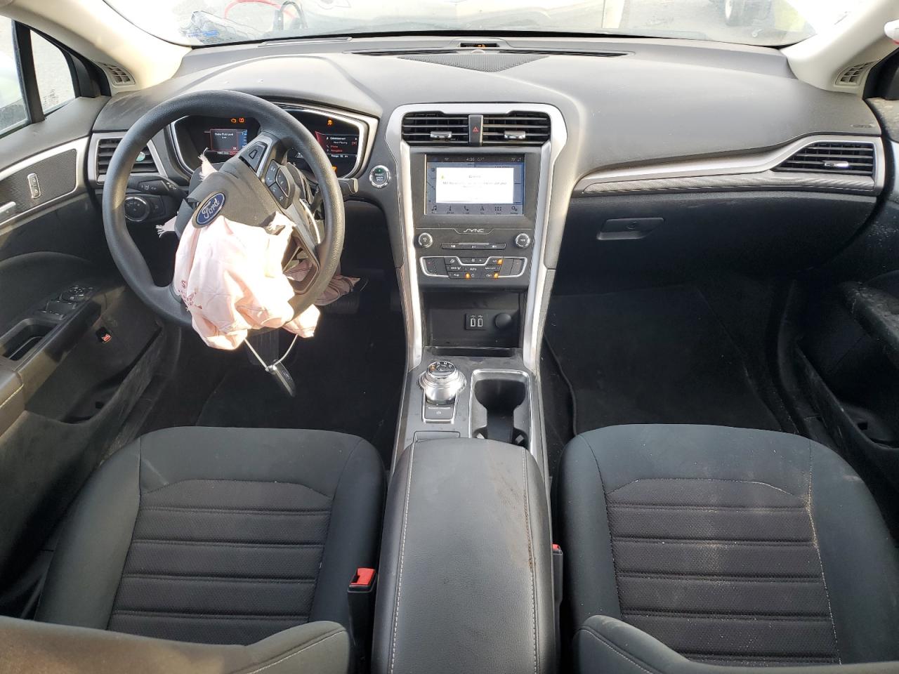 2019 Ford Fusion Se VIN: 3FA6P0LU9KR258725 Lot: 93123195