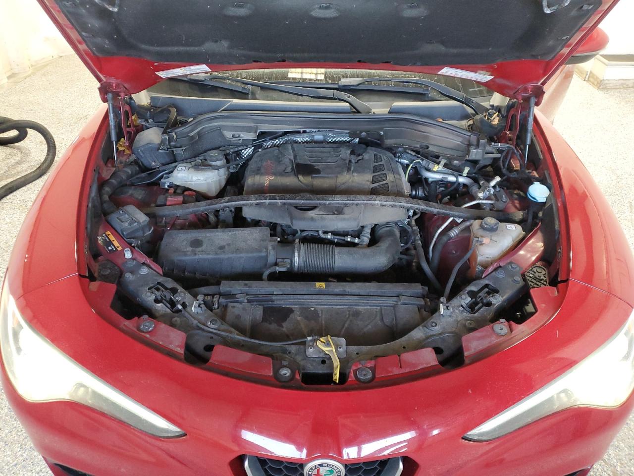 2018 Alfa Romeo Stelvio VIN: ZASFAKAN3J7B81172 Lot: 93555105