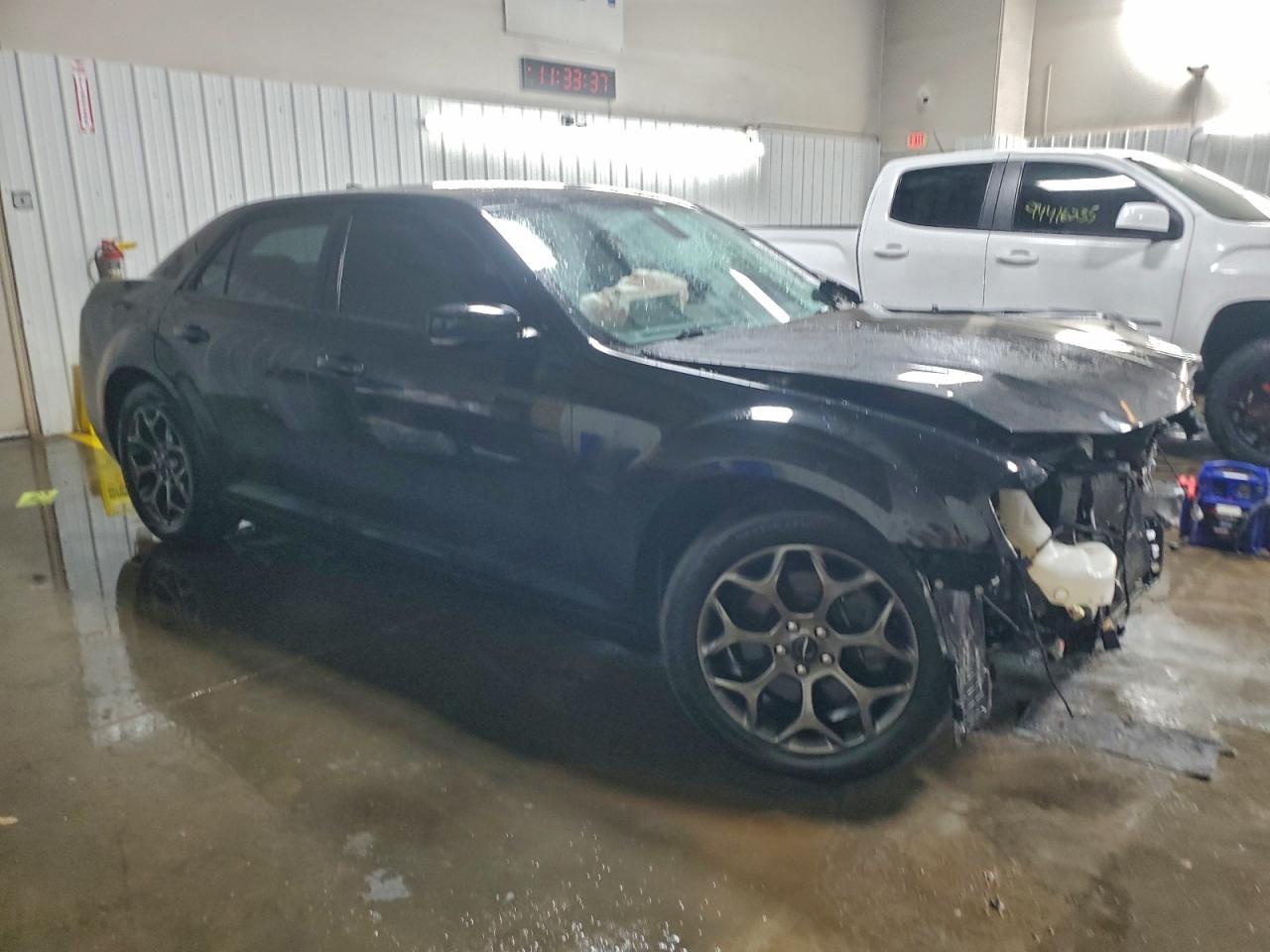 2017 Chrysler 300 S VIN: 2C3CCAGG8HH647951 Lot: 94176405