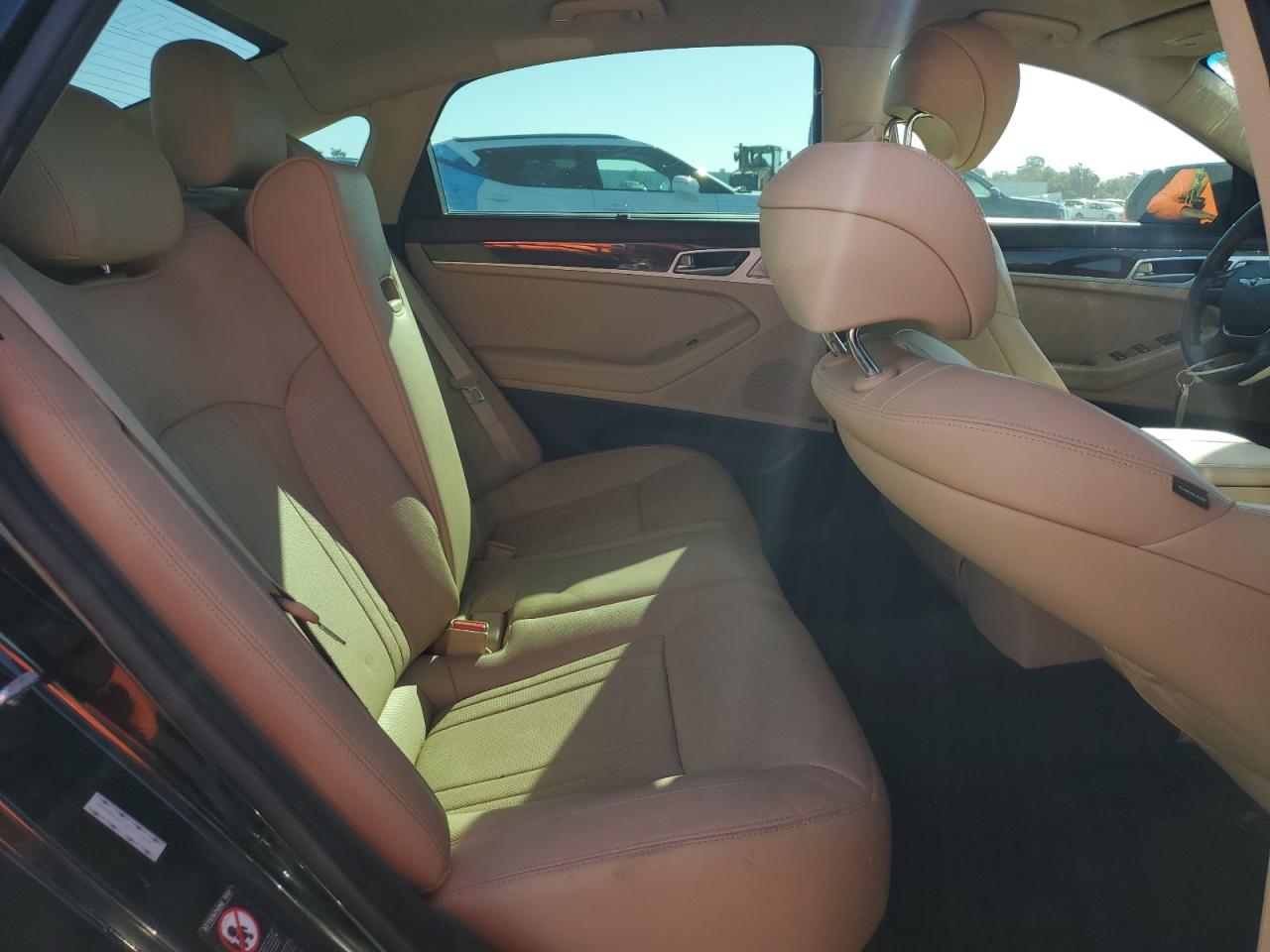 2018 Genesis G80 Base VIN: KMHGN4JE5JU215879 Lot: 91360695