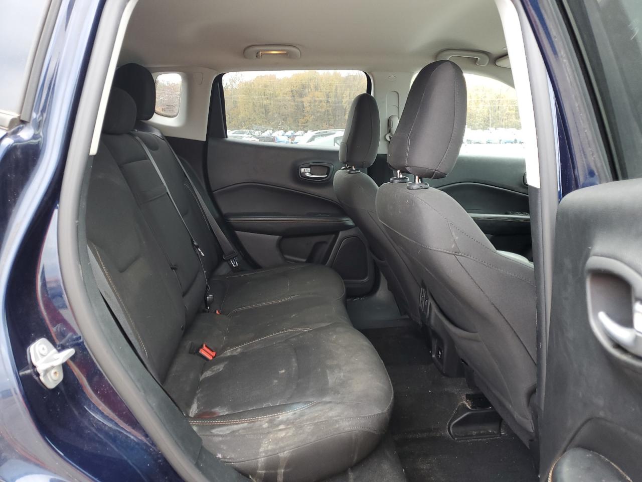 2018 Jeep Compass Sport VIN: 3C4NJDABXJT132164 Lot: 93132745